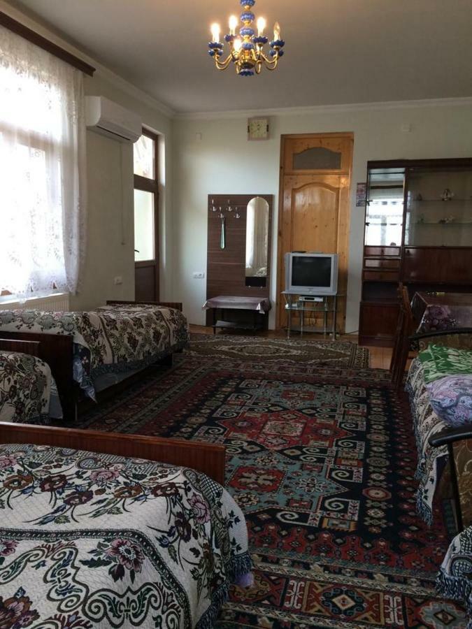 Huseyn Houses ギャンジャ エクステリア 写真