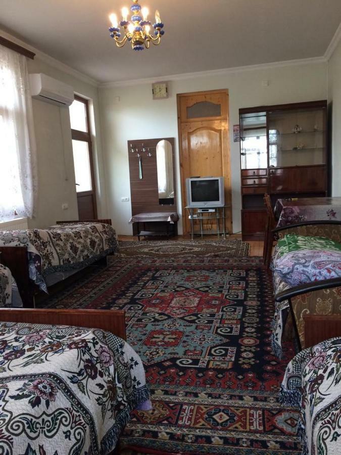 Huseyn Houses ギャンジャ エクステリア 写真